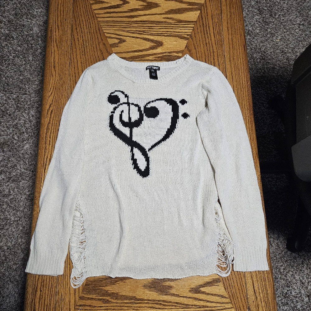 Hot Topic music note sweater